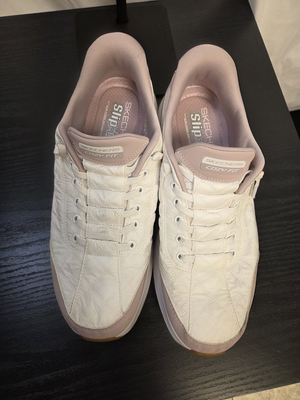 Skechers Cozy Fit Women's White and Light Pink Quilted Sneakers